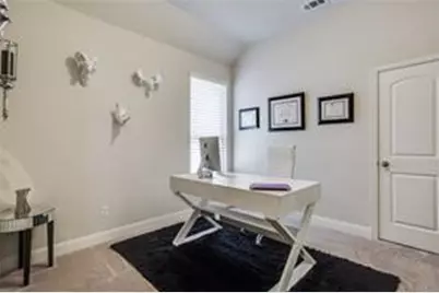 712 Wiltshire Boulevard, Lewisville, TX 75056 - Photo 10