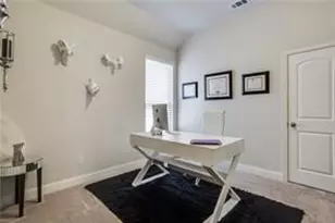 712 Wiltshire Blvd, Lewisville, TX 75056 - Photo 10