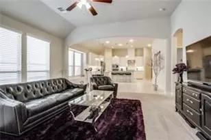 712 Wiltshire Blvd, Lewisville, TX 75056 - Photo 4