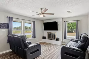1512 Cobb St, Bridgeport, TX 76426 - Photo 4