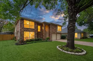 7025 Escondido Dr, Arlington, TX 76016 - Photo 1