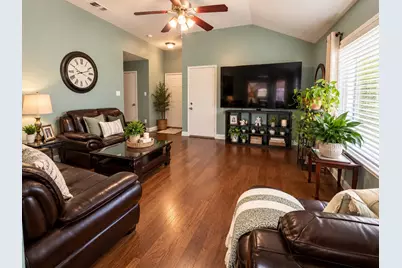 1605 Canary Island Court, Dallas, TX 75217 - Photo 6