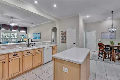1302 Rosebriar Lane, Mansfield, TX 76063 - Photo 10