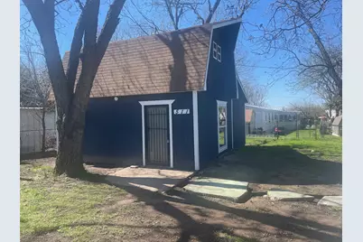 511 Denver Street, Alvord, TX 76225 - Photo 2