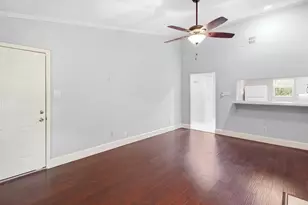 2732 Copper Creek Dr, Arlington, TX 76006 - Photo 18