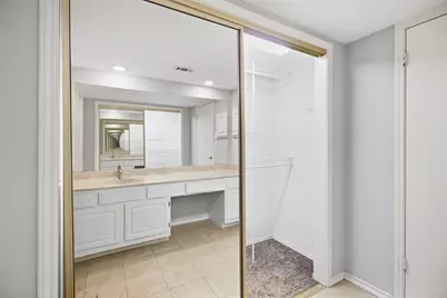 2732 Copper Creek Drive #202, Arlington, TX 76006 - Photo 12