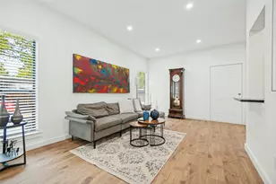 5620 Live Oak St, Dallas, TX 75206 - Photo 1