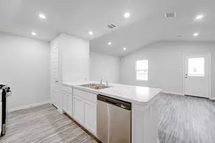8001 Mesquite Trl, Granbury, TX 76048 - Photo 2