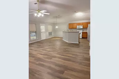1619 Wintercrest Road, Grand Prairie, TX 75052 - Photo 10