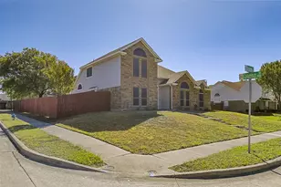 5914 Beacon Dr, Rowlett, TX 75089 - Photo 2