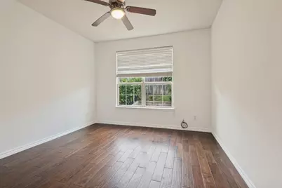 307 Moonlight Drive, Euless, TX 76039 - Photo 10