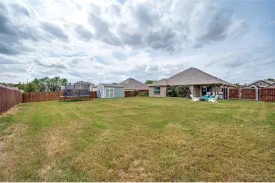 112 Kens Court, Pilot Point, TX 76258 - Photo 22