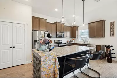 112 Kens Court, Pilot Point, TX 76258 - Photo 8