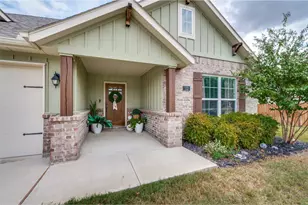 112 Ken's Ct, Pilot Point, TX 76258 - Photo 2