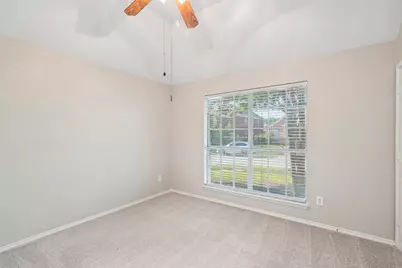 3901 Rolling Hills Drive, Plano, TX 75025 - Photo 32
