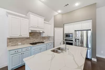 5117 Ember Place, Little Elm, TX 76227 - Photo 4