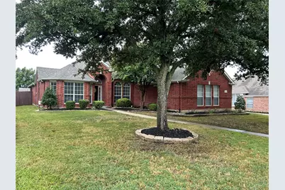2907 Saint Maria Drive, Mansfield, TX 76063 - Photo 2