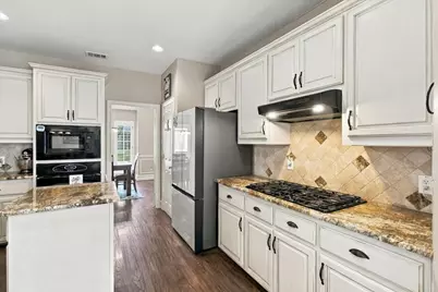 9205 Cedardale Drive, Plano, TX 75025 - Photo 14
