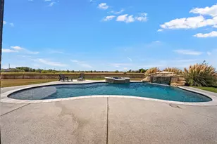 446 Wade Dr, Eddy, TX 76524 - Photo 32