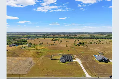 446 Wade Drive, Eddy, TX 76524 - Photo 36