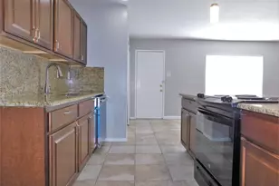 4937 Ward Dr, The Colony, TX 75056 - Photo 10