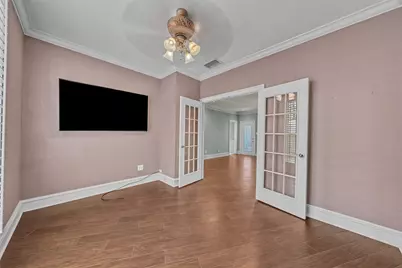 401 Canyon Creek Trail, Fort Worth, TX 76112 - Photo 18
