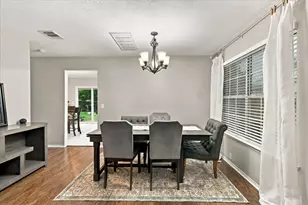 1424 Autumncrest Dr, Arlington, TX 76002 - Photo 8