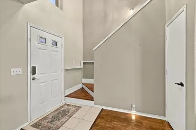 1424 Autumncrest Drive, Arlington, TX 76002 - Photo 2