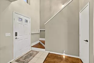 1424 Autumncrest Dr, Arlington, TX 76002 - Photo 2
