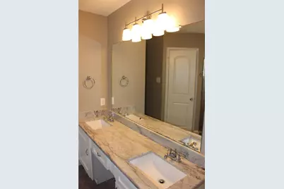 824 Shannon Drive, Plano, TX 75025 - Photo 12