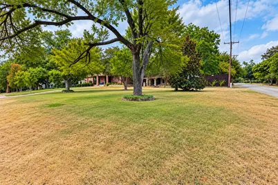 9345 E Lake Highlands Drive, Dallas, TX 75218 - Photo 2