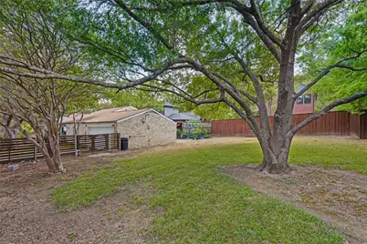 9345 E Lake Highlands Drive, Dallas, TX 75218 - Photo 8