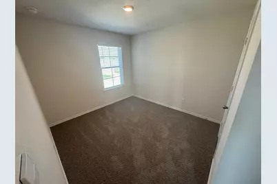 109 Labein Avenue, Greenville, TX 75402 - Photo 12