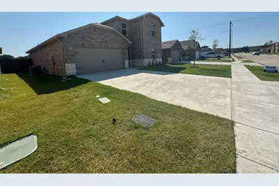 109 Labein Avenue, Greenville, TX 75402 - Photo 4