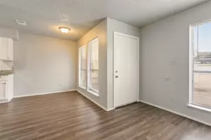 143 Allencrest Dr, White Settlement, TX 76108 - Photo 8