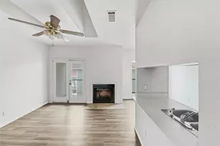 7126 Holly Hill Dr, Dallas, TX 75231 - Photo 8
