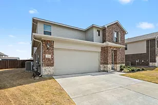 10616 Namito St, Fort Worth, TX 76179 - Photo 2