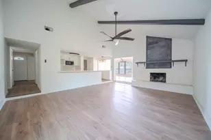 8820 S Normandale St, Fort Worth, TX 76116 - Photo 6