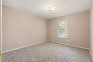 3102 Weisenberger Dr, Dallas, TX 75212 - Photo 18