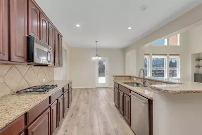 2319 Comanche Trail, Grand Prairie, TX 75052 - Photo 10