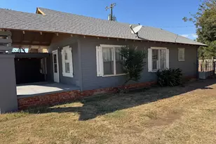 304 W Nevada St, Seymour, TX 76380 - Photo 2