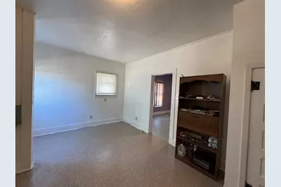 304 W Nevada Street, Seymour, TX 76380 - Photo 6