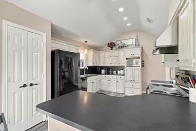 6036 Sundown Drive, Watauga, TX 76148 - Photo 18