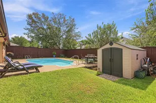 6036 Sundown Dr, Watauga, TX 76148 - Photo 32
