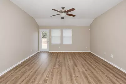 625 Horn Street, Crowley, TX 76036 - Photo 20