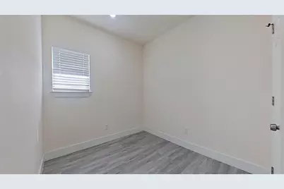4902 E Highway 199, Springtown, TX 76082 - Photo 14