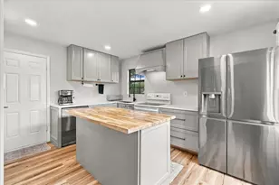 3136 Harbinger Ln, Dallas, TX 75287 - Photo 14