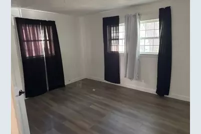 5232 Cockrell Avenue, Fort Worth, TX 76133 - Photo 8