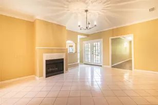 308 Sanders, Denton, TX 76210 - Photo 12