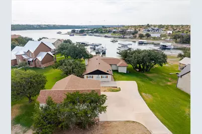 1012 Robin Lane, Possum Kingdom Lake, TX 76449 - Photo 6